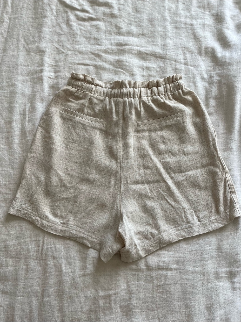 High-Waist Ruffle Paperbag Drawstring Linen Shorts - Picture 5 of 7